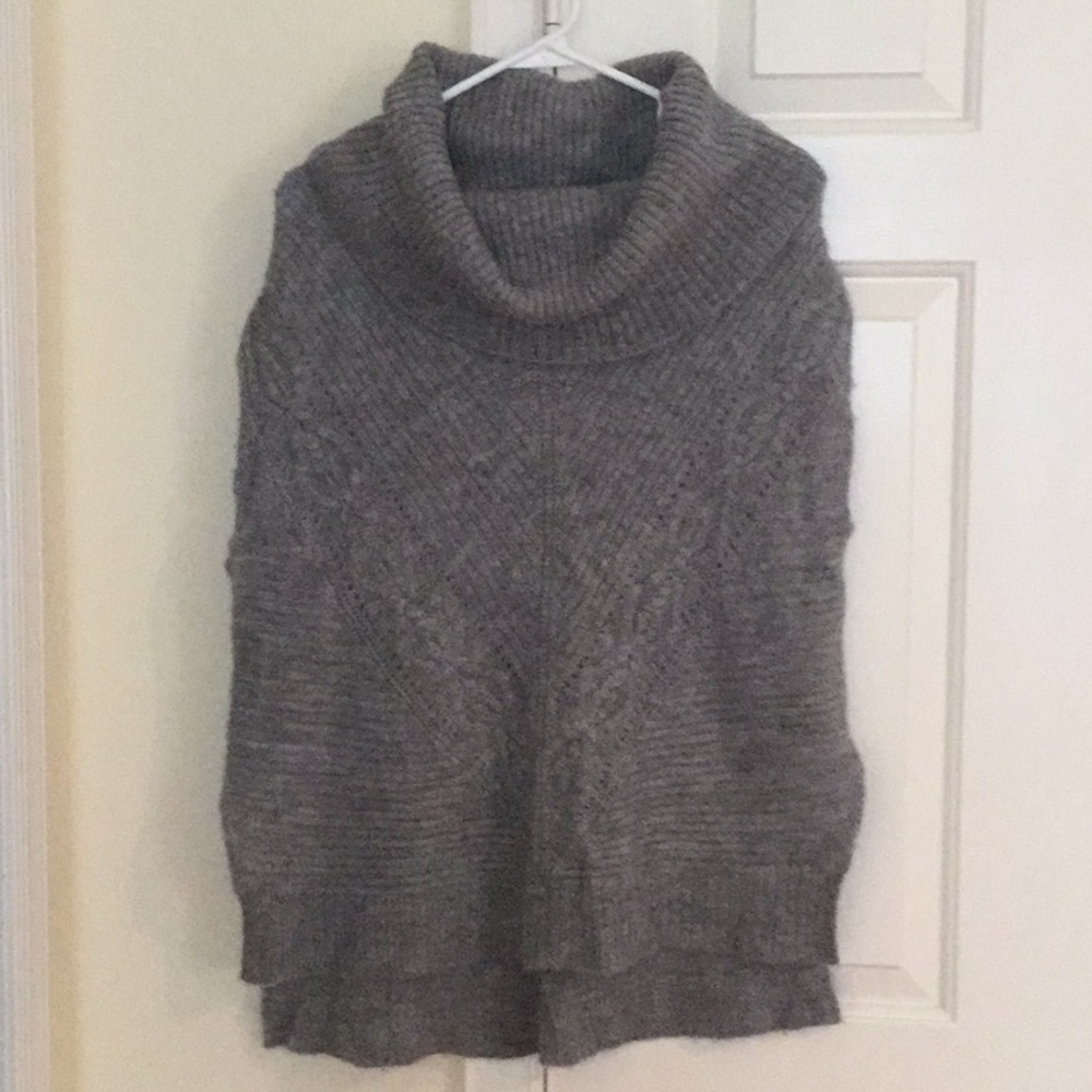 White House Black Market Turtleneck Sweater Top